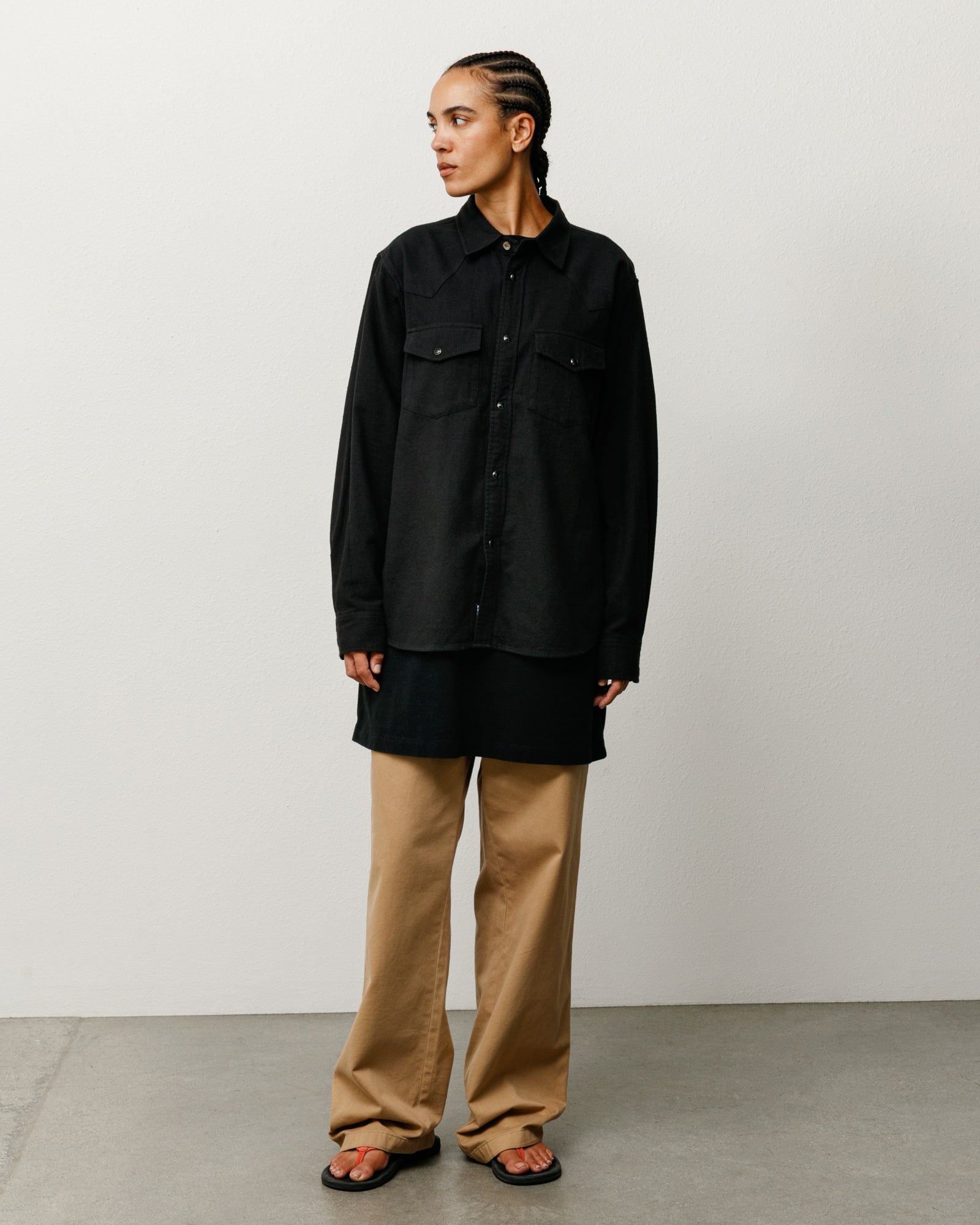 Cotton Silk Western Shirt Unisex Long Sleeve In Black With Snap Front And Flap Chest Pockets