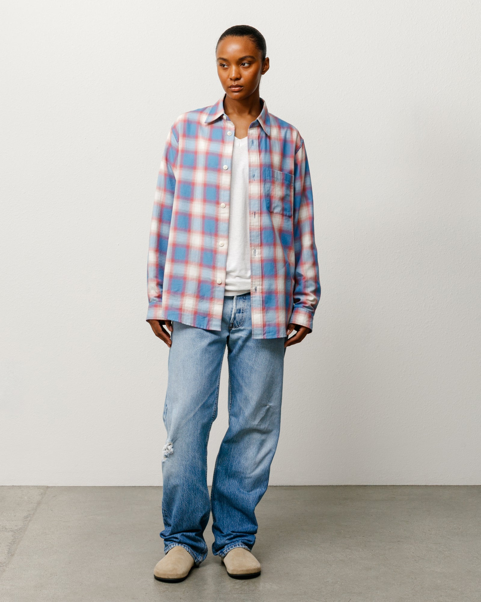 Beach ombre plaid unisex long-sleeve shirt in blue, button-front with chest pocket