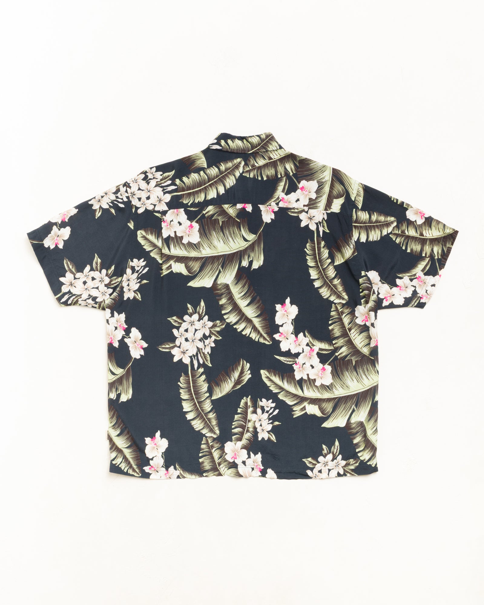 Hawaiian Floral Ss Shirt – Black | Tops & Shirts | Stüssy Canada