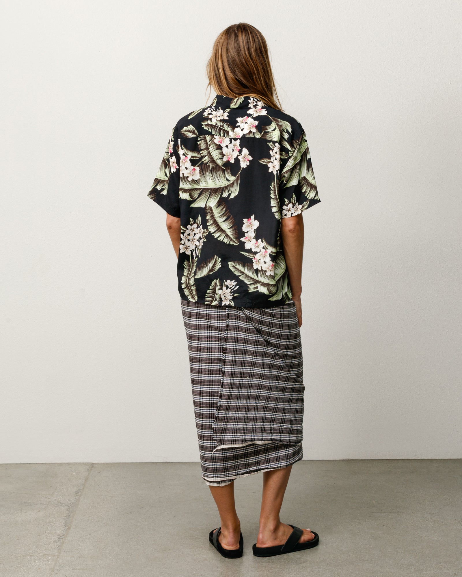 Stussy HAWAIIAN SS SHIRT 黒 シャツ M Hawaiian Floral Ss Shirt – Black | Tops & Shirts | Stüssy Canada