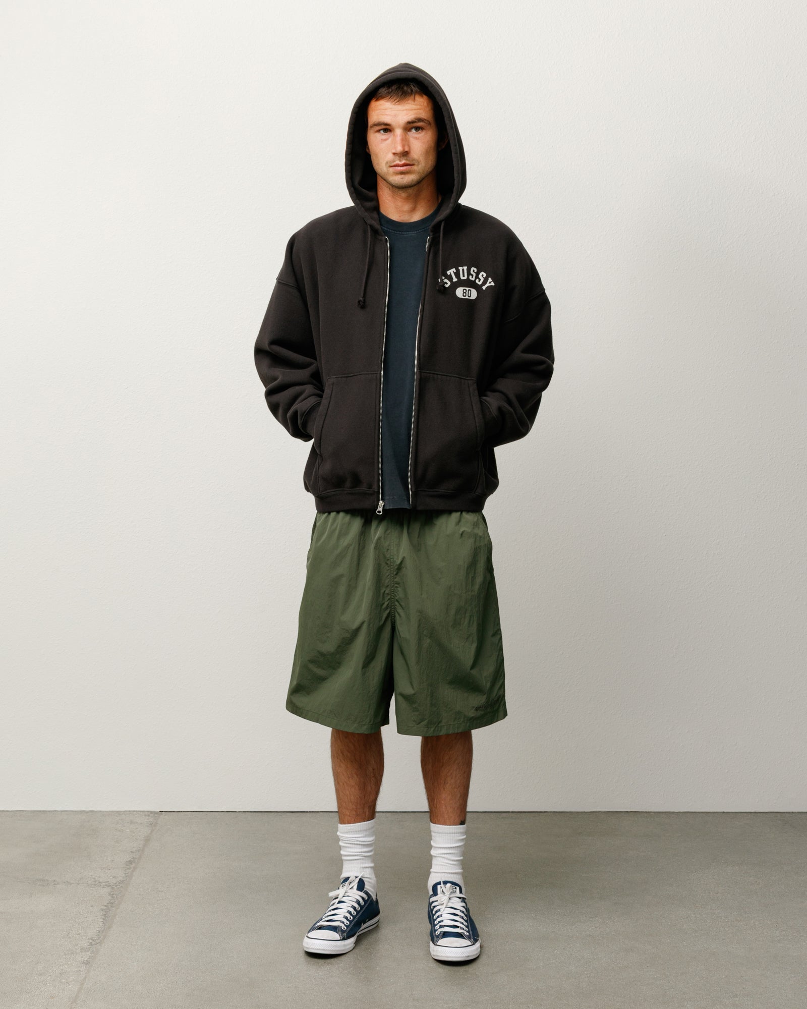 Court Short Mens Regular In Olive
