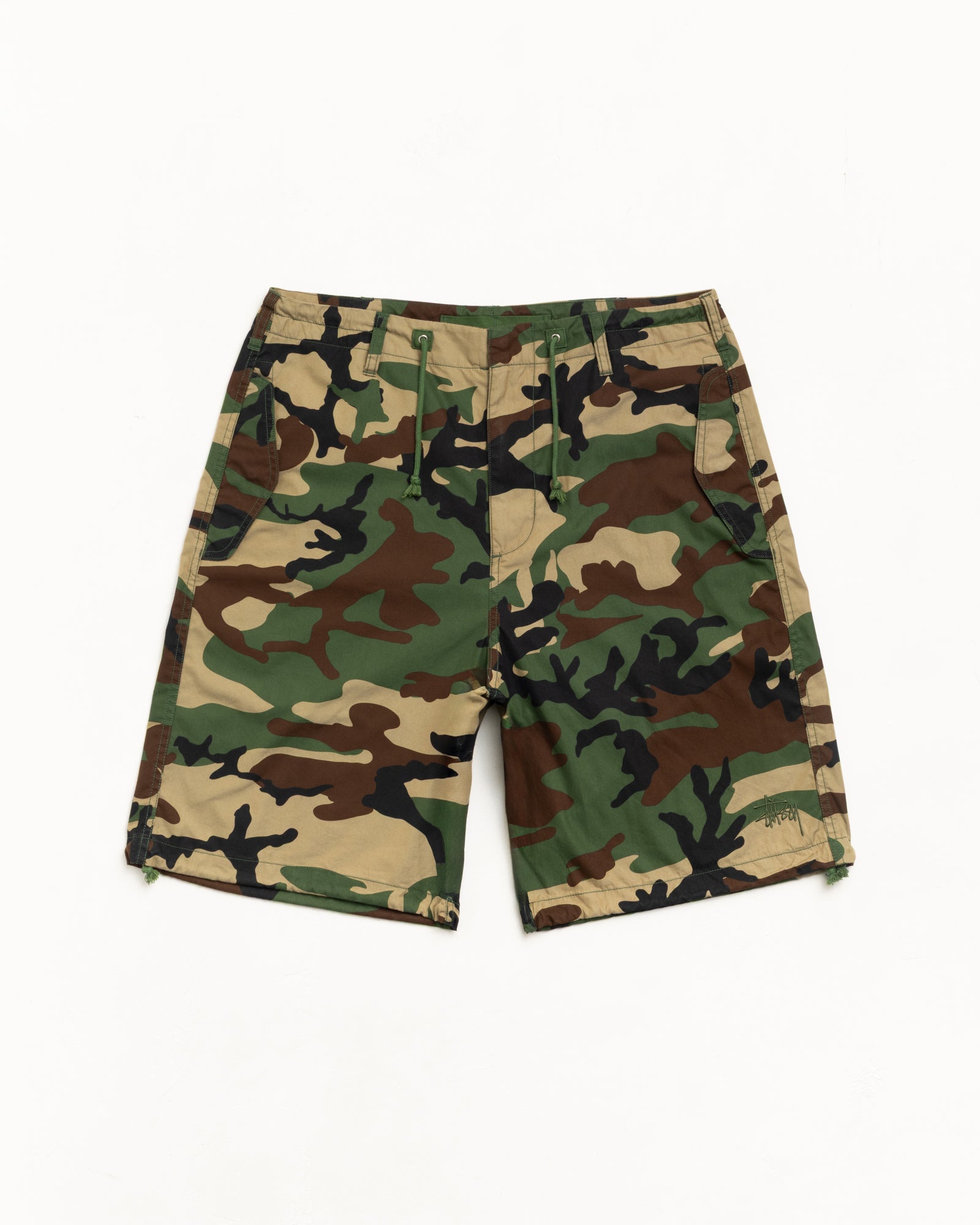 Surplus Short Unisex Regular In Woodland Camo With Drawcord Waist