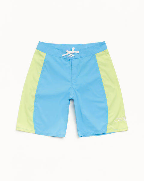 Curved Panel Board Short Trunk in the color Light Blue