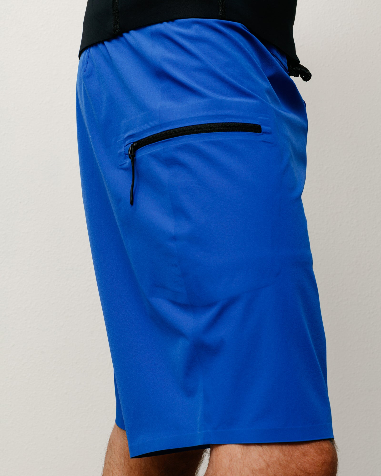 Peak Board Short Unisex In Blue