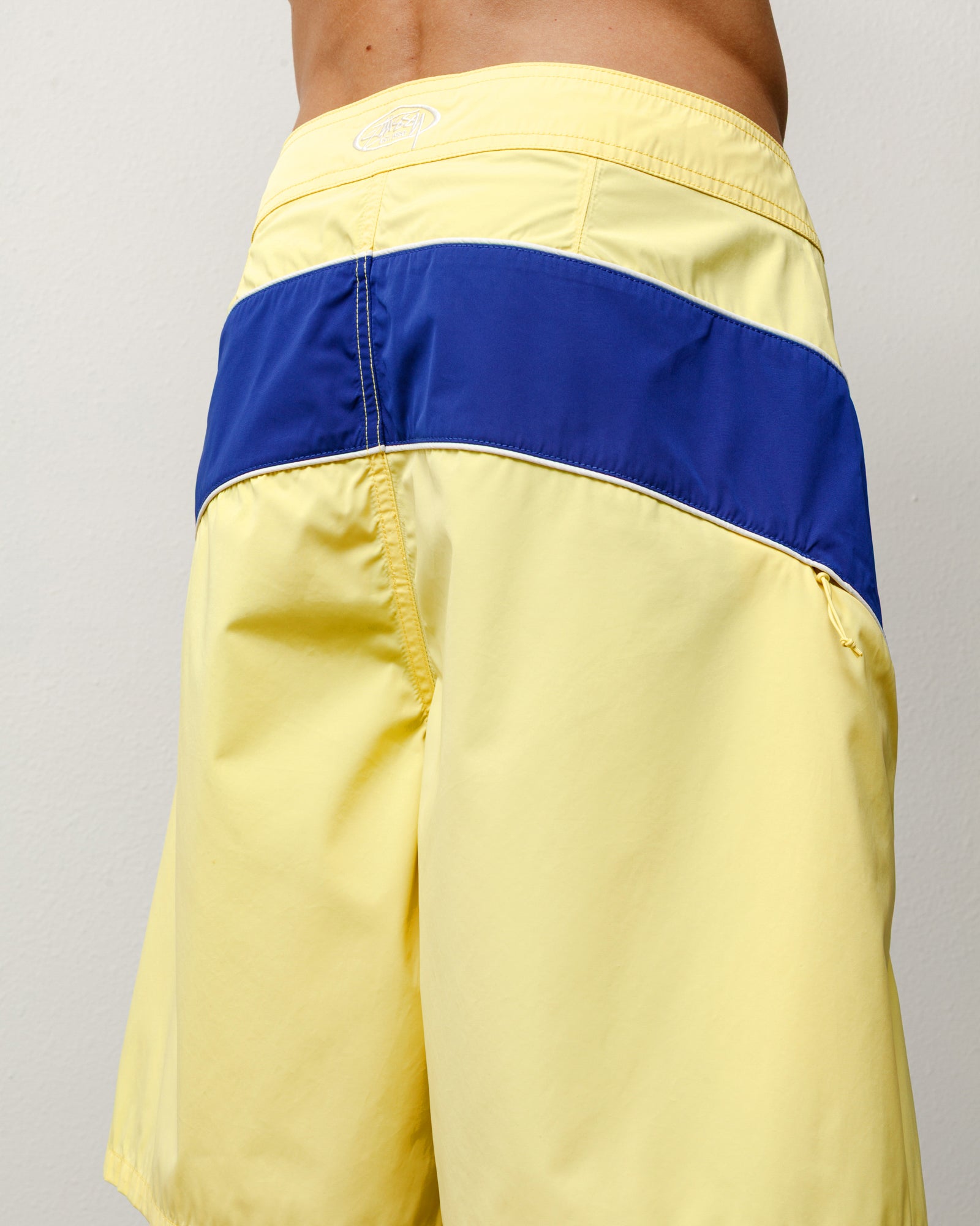 Cove Board Short Unisex Regular In Yellow