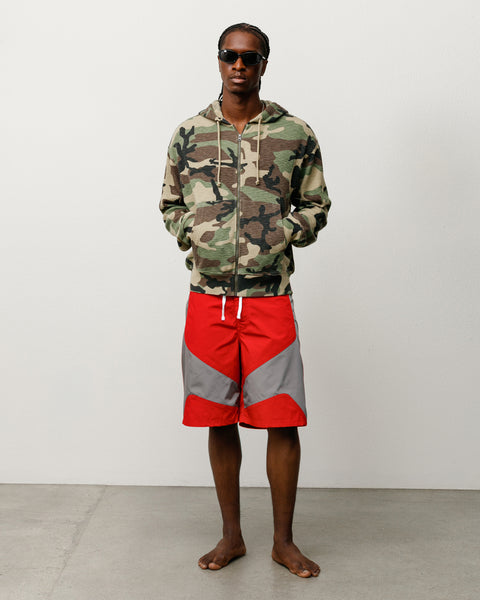 Lightweight Thermal Zip Hoodie With Drawcord Hood In Camo On Model