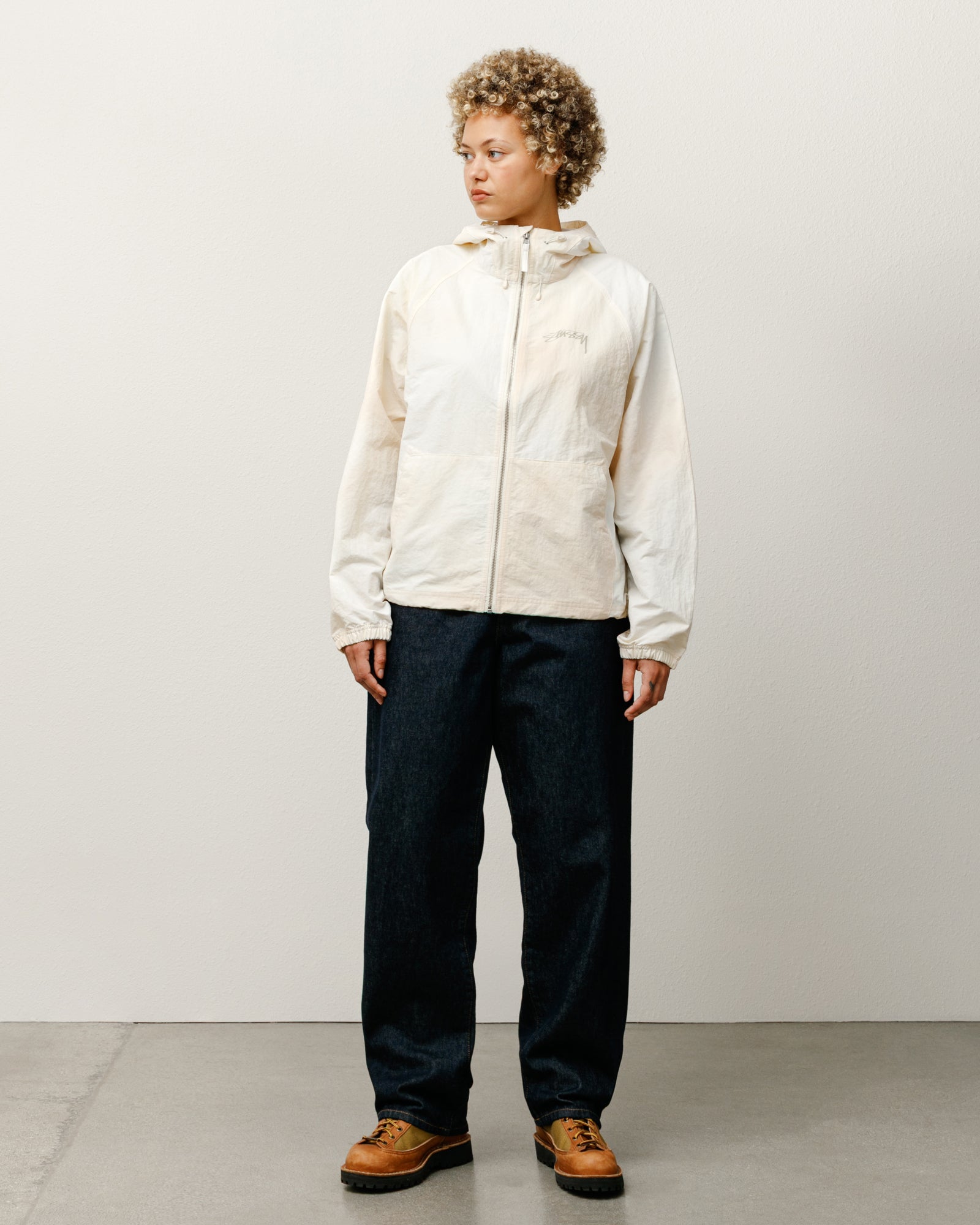 Beach Shell Wave Dye – Bone | Outerwear | Stüssy Canada
