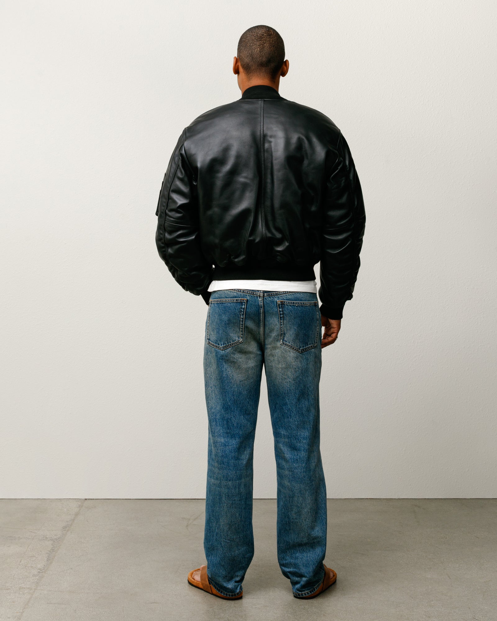 Built Leather Bomber Mens Long Sleeve In Black