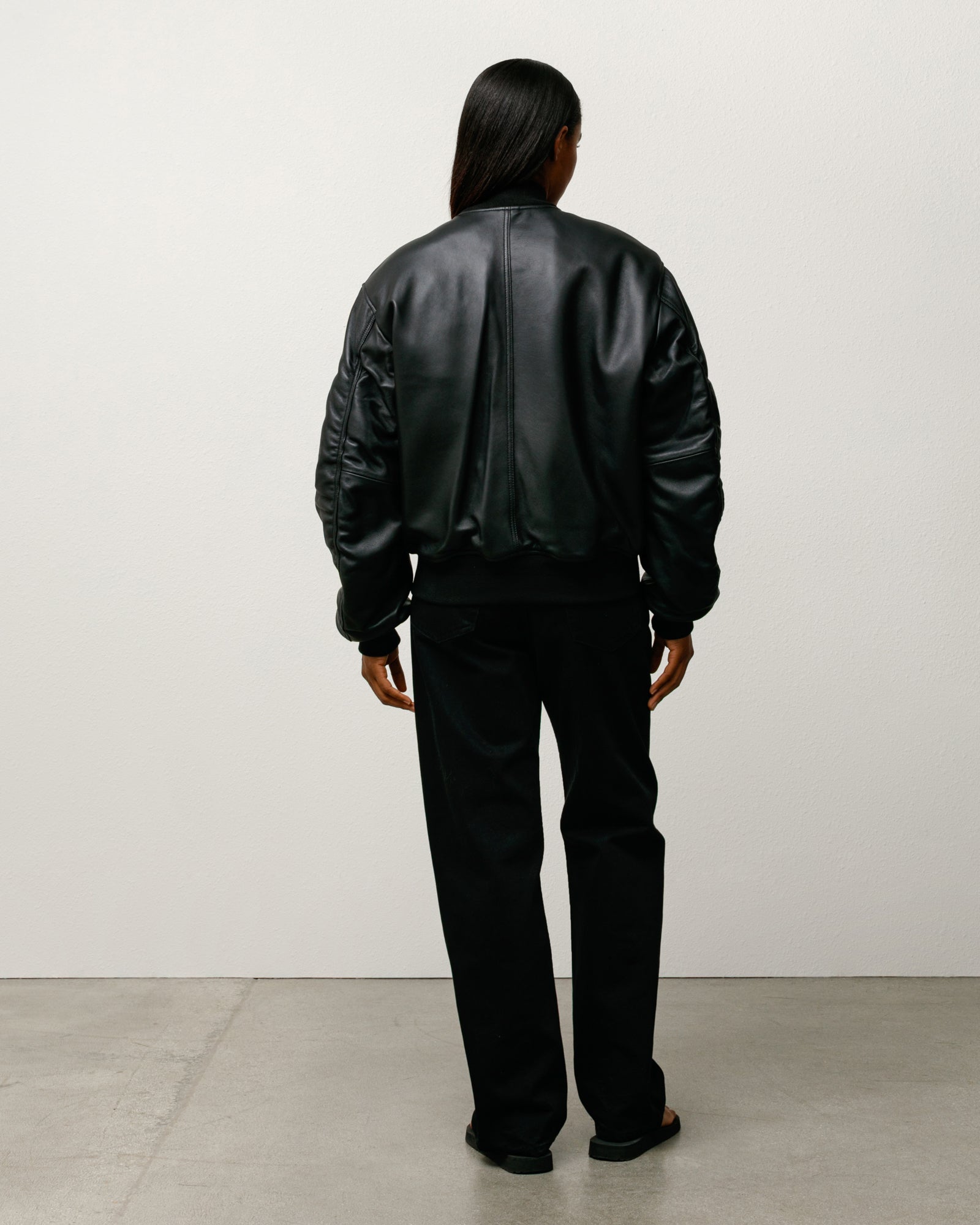 Built Leather Bomber Mens Long Sleeve In Black