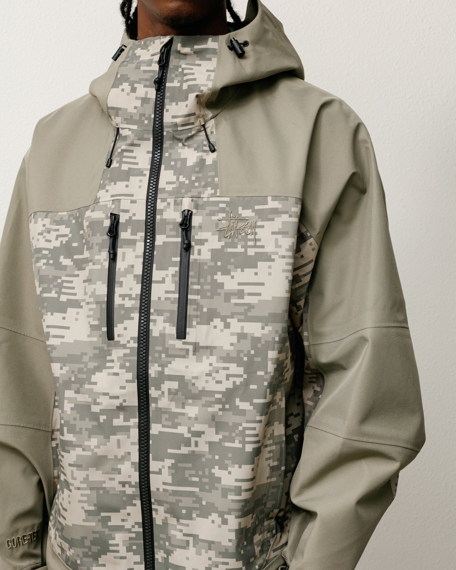 Gore-Tex® Guide Shell – Digi Camo | Outerwear | Stüssy Canada