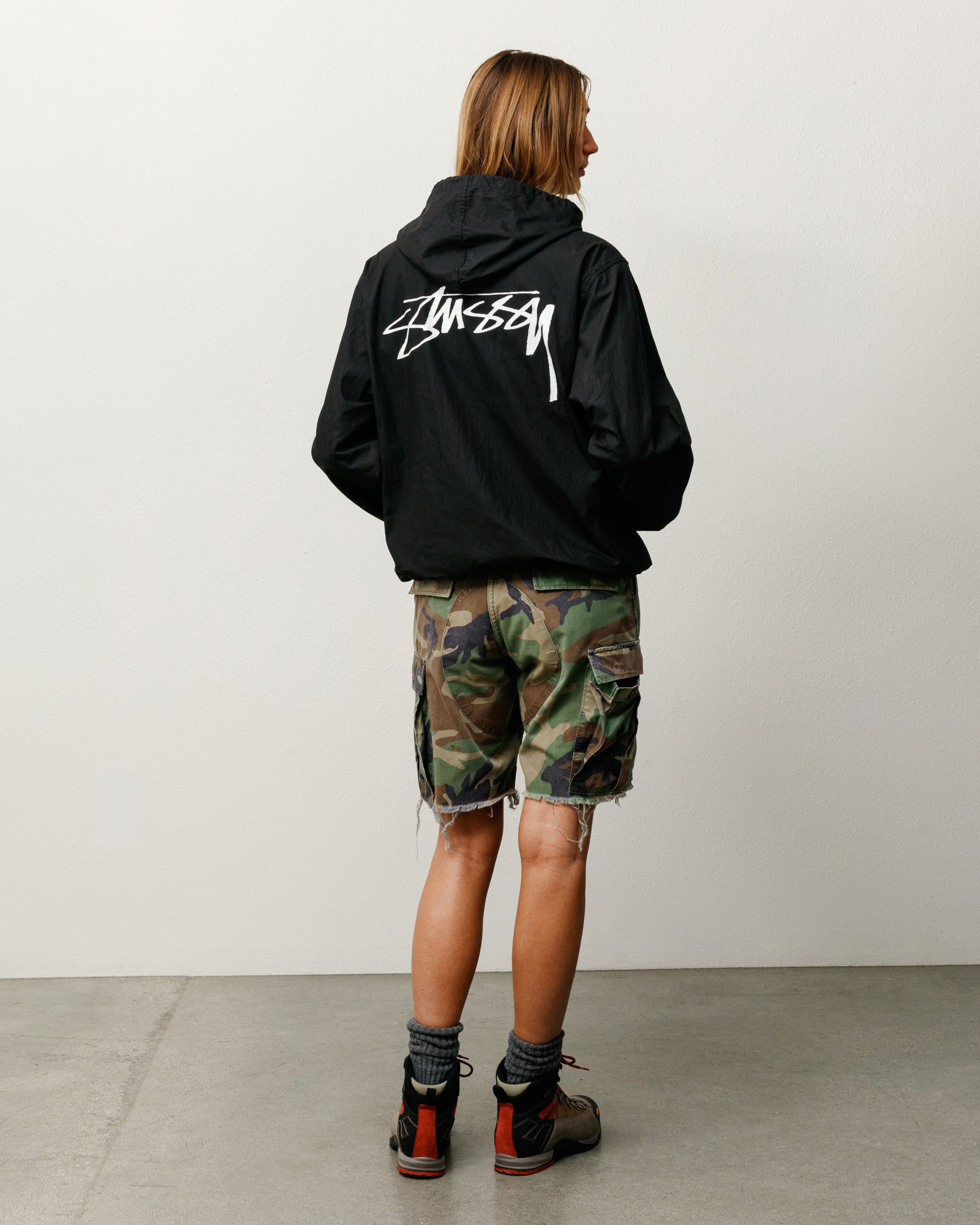 希少 ステューシー STUSSY FA22 スカルキャンドル ブラック Waxed Cotton Beach Shell - Black | Outerwear | Stüssy Canada