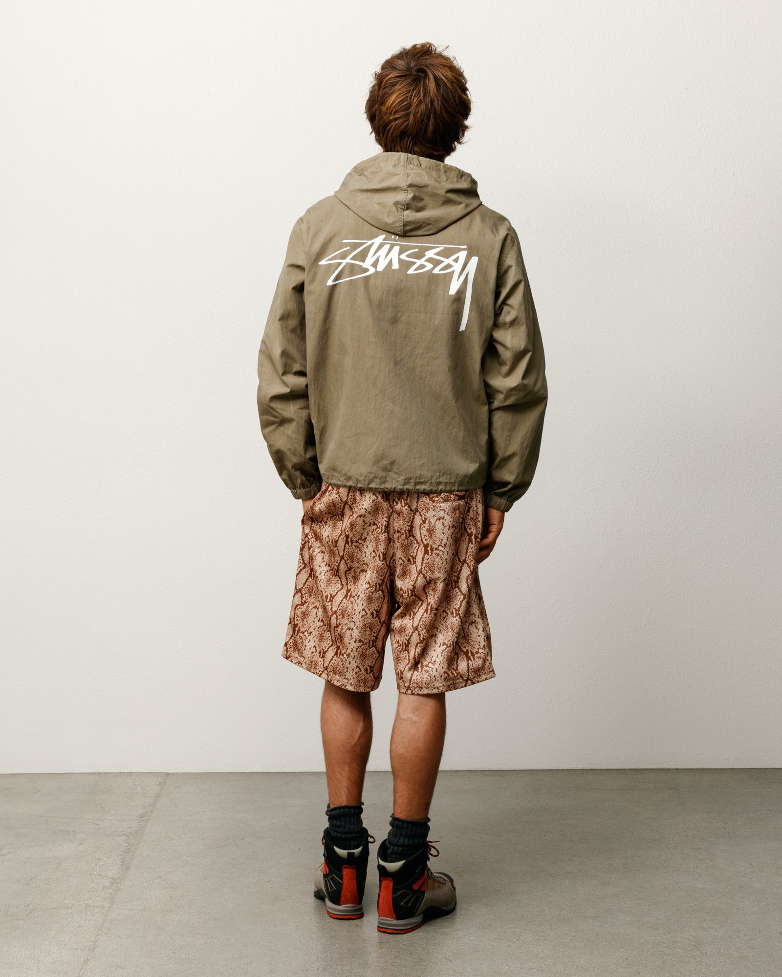 Waxed Cotton Beach Shell - Olive | Outerwear | Stüssy Canada