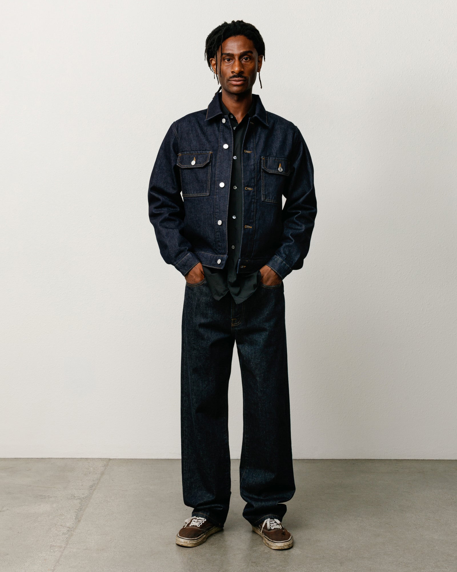 Trucker Denim Unisex Long Sleeve In Rinsed Indigo