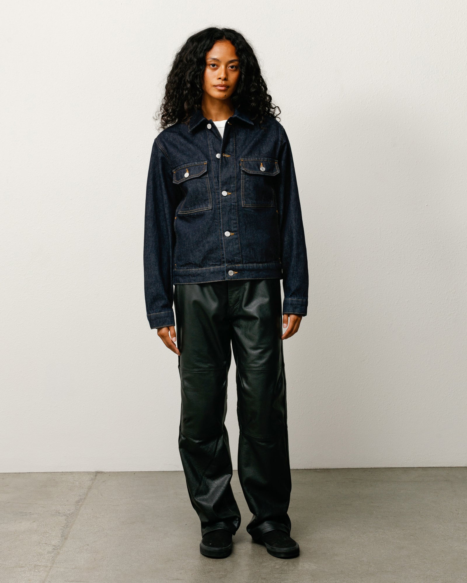 Trucker Denim Unisex Long Sleeve In Rinsed Indigo