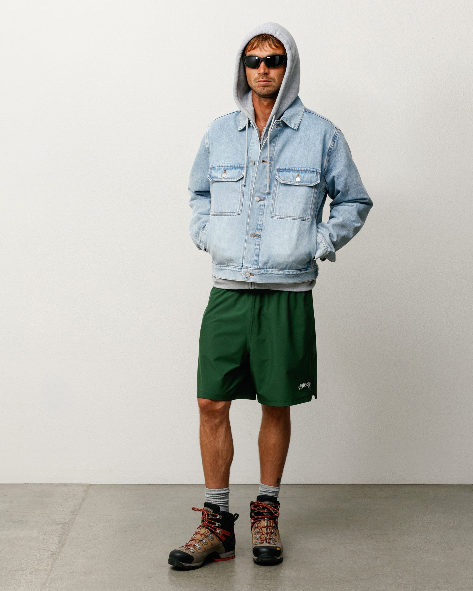 Trucker Denim Unisex Long Sleeve In Light Wash Indigo