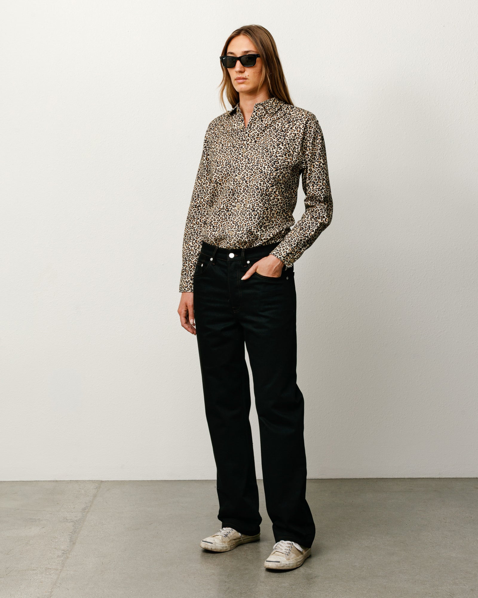 New Classic Jean Denim Unisex In Raw Black Contrast Stitch
