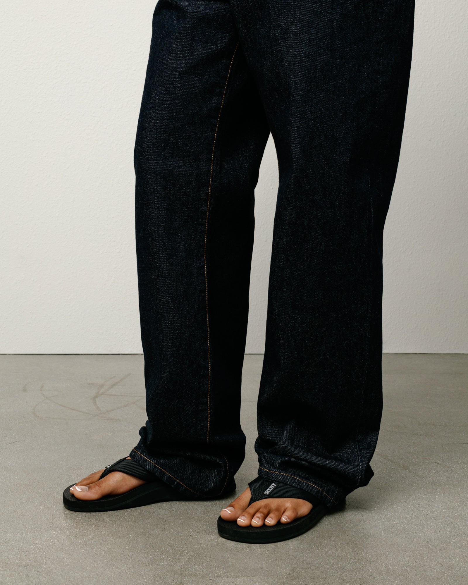 New Classic Jeans Denim Mens Regular In Rinsed Indigo