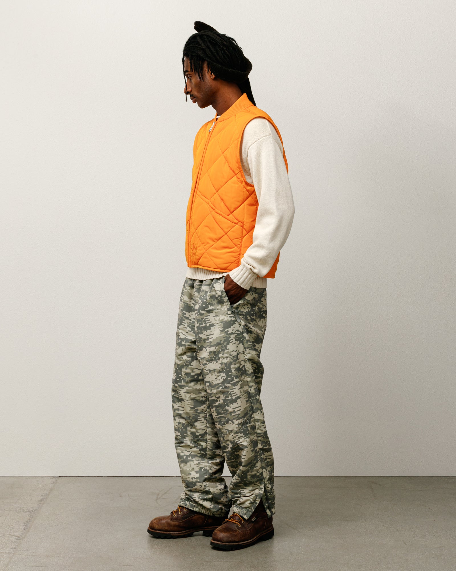 Training Pant Mens Regular In Digi Camo