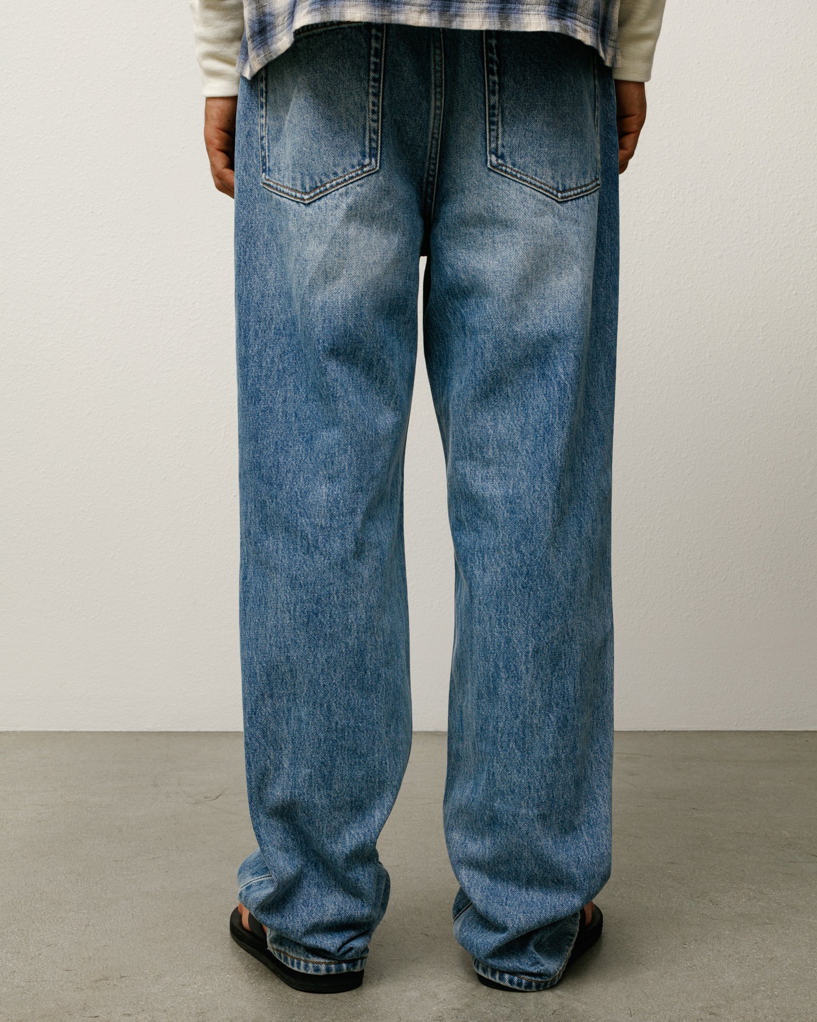 New Classic Jean Denim Mens Regular In Indigo Stone Wash