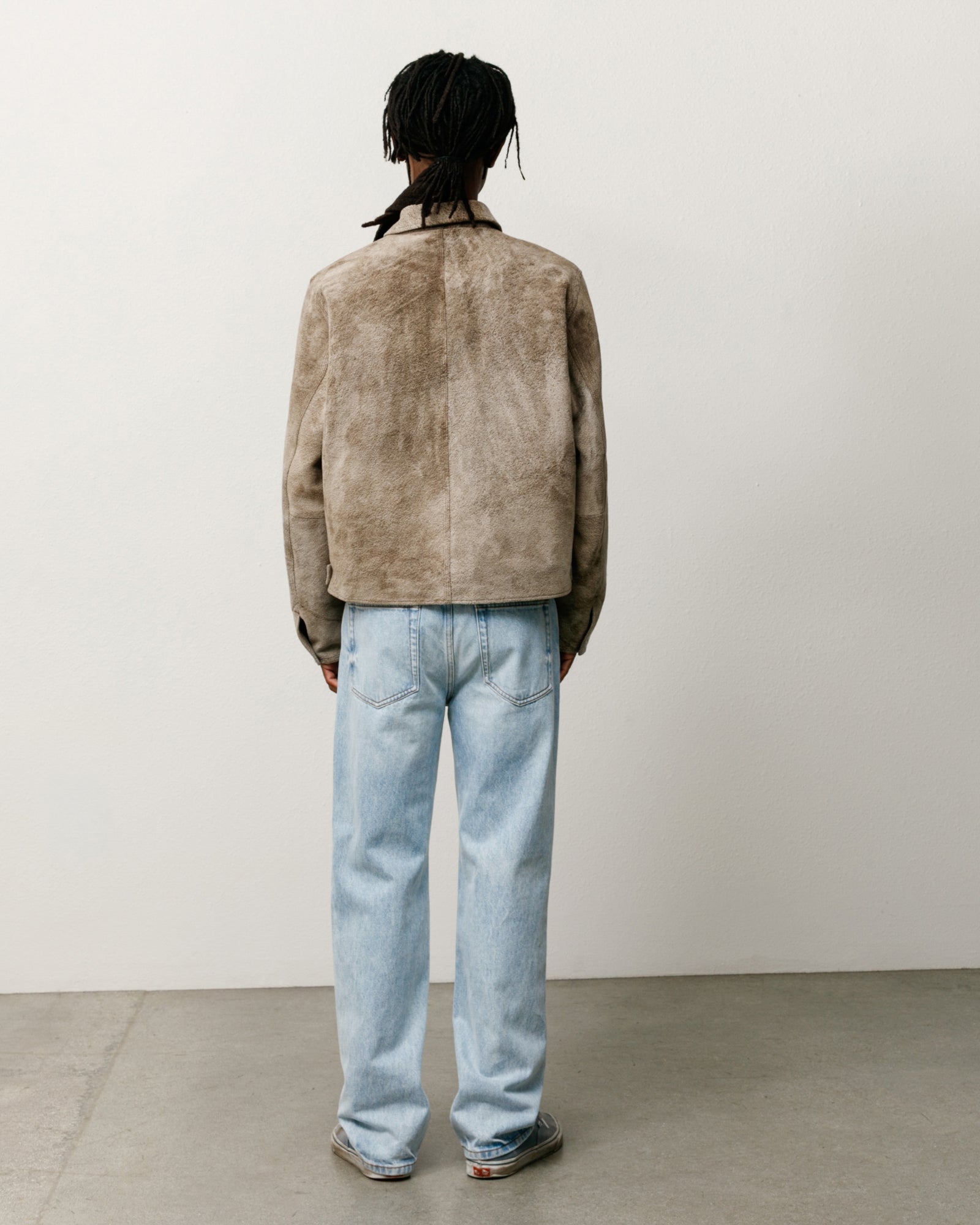 Straight Jean Denim Unisex In Light Wash Indigo