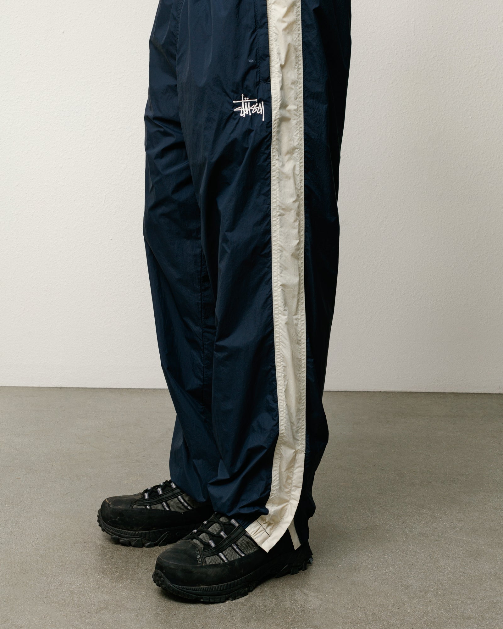Side Stripe Track Pant - Navy | Pants | Stüssy Canada