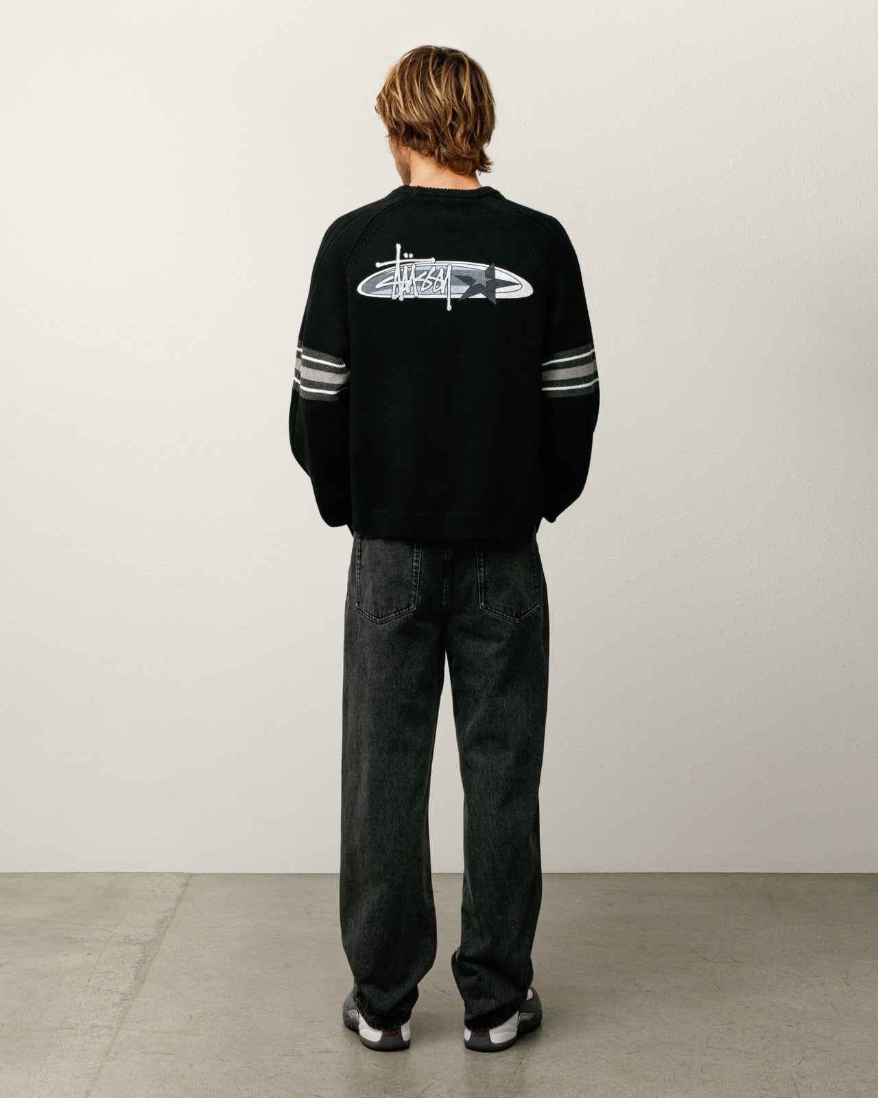 Stripe Raglan Crew – Black | Tops & Knits | Stüssy Canada