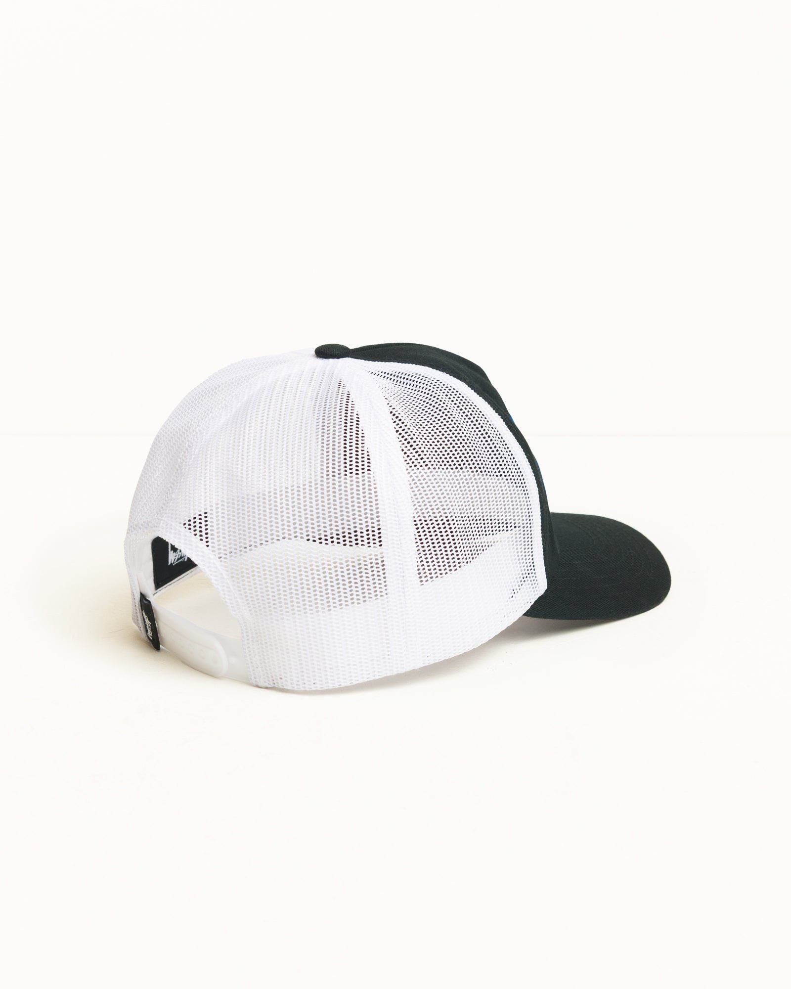 Trucker 1980 Cap Unisex In Black