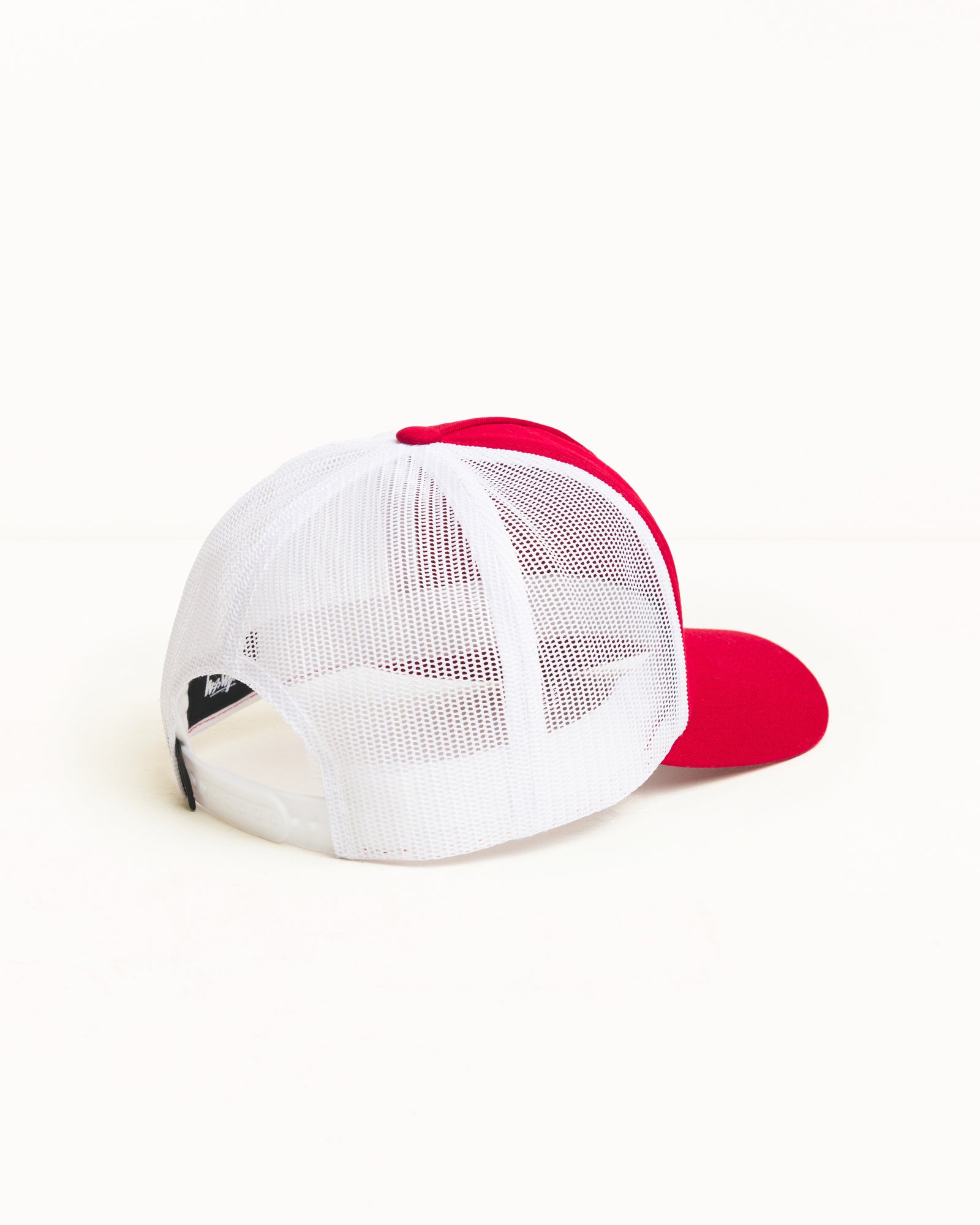 Trucker 1980 Cap Unisex In Garnet