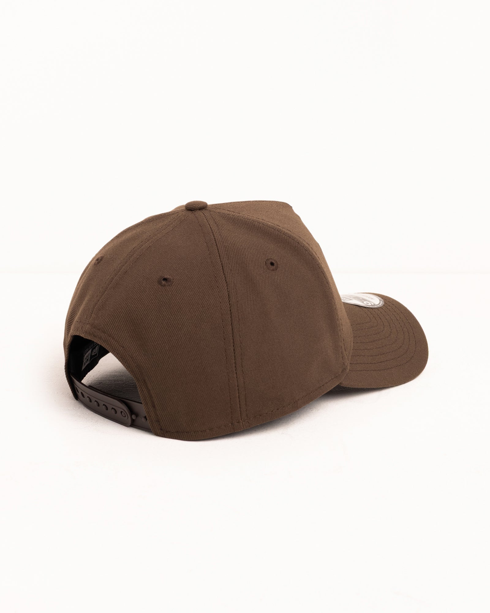 New Era 9Forty Basic Snapback – Brown | Headwear | Stüssy Canada