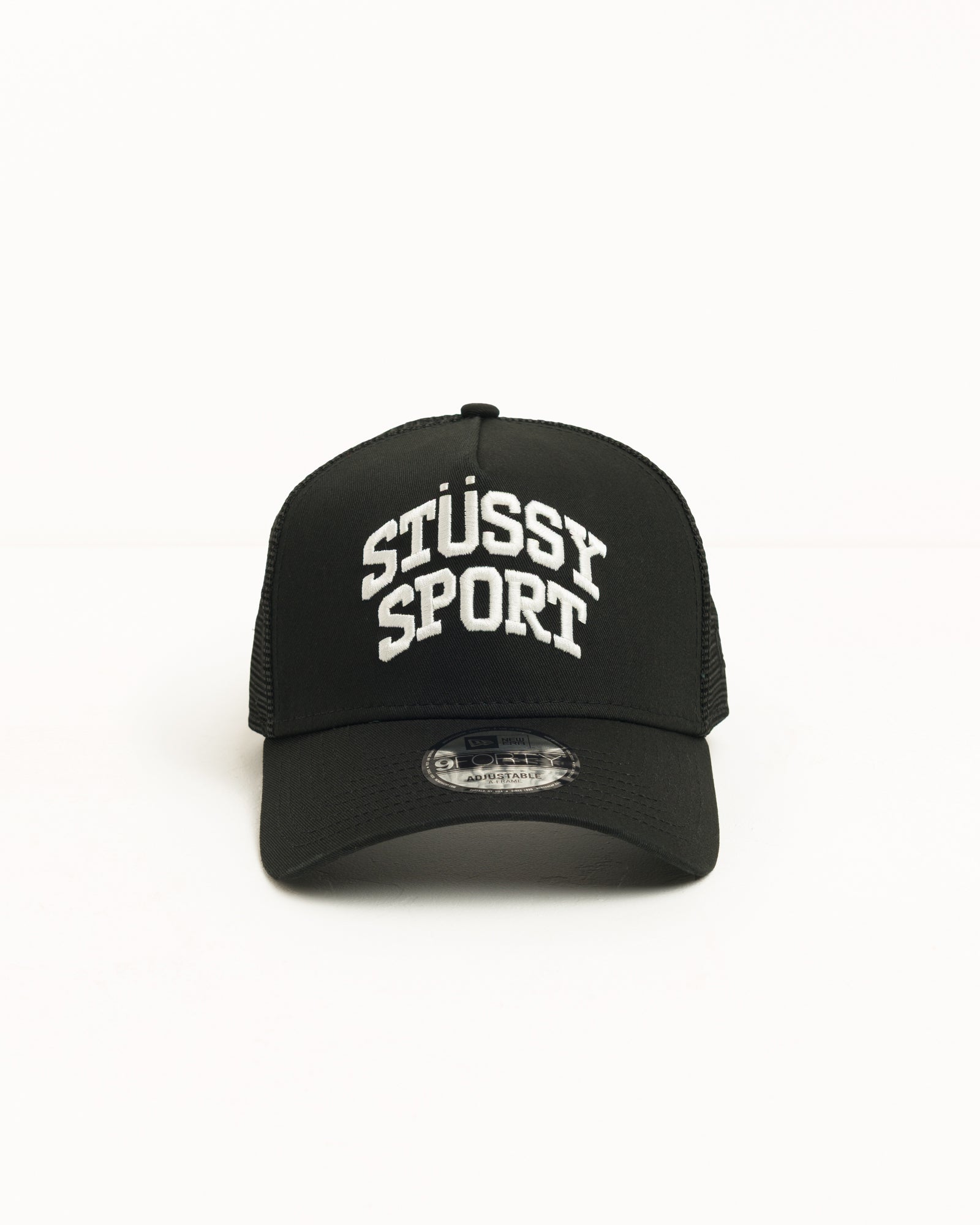 Stussy Sport 9forty Trucker Unisex In Black