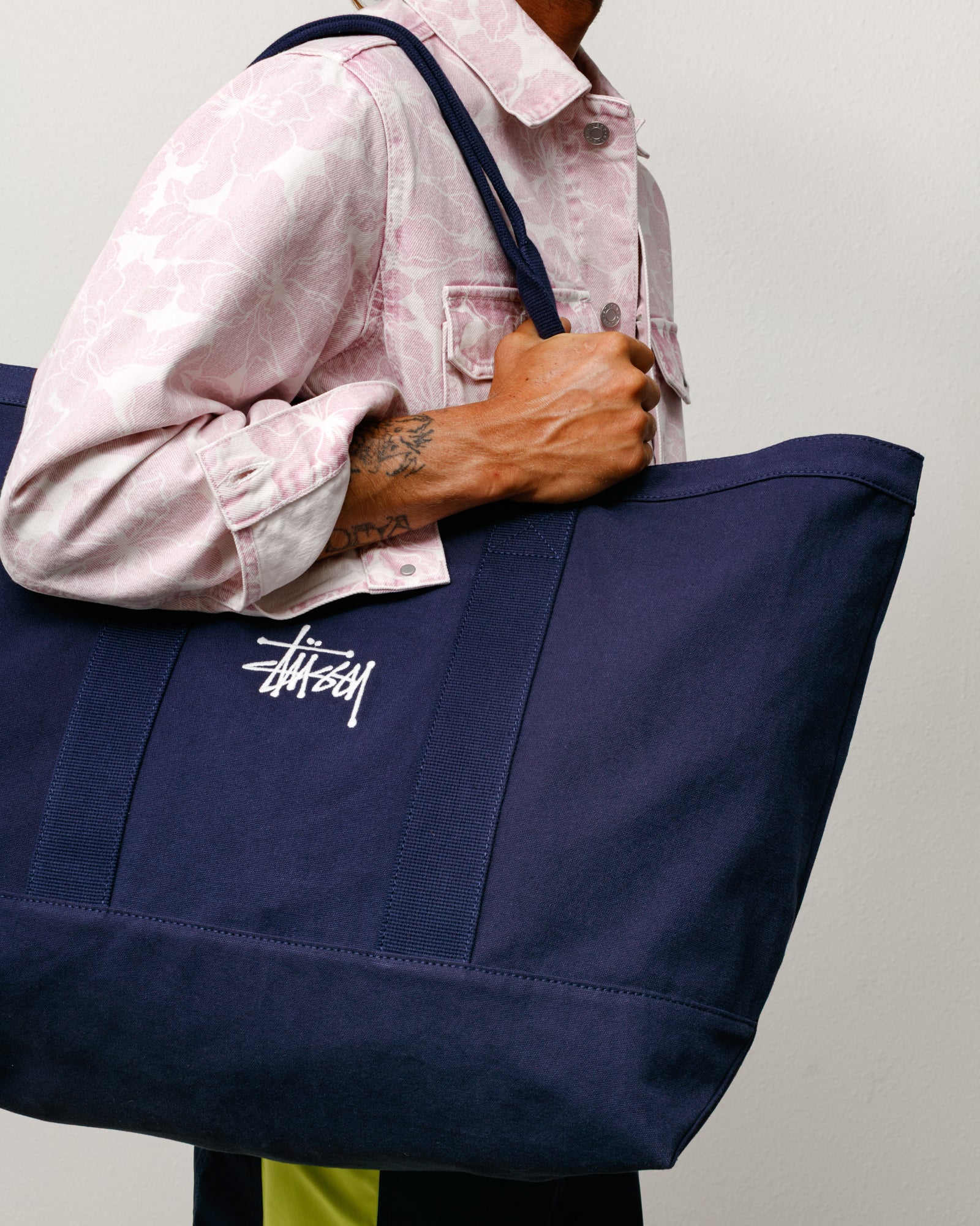 Canvas Extra Large Tote - Navy | Accessories | Stüssy Canada