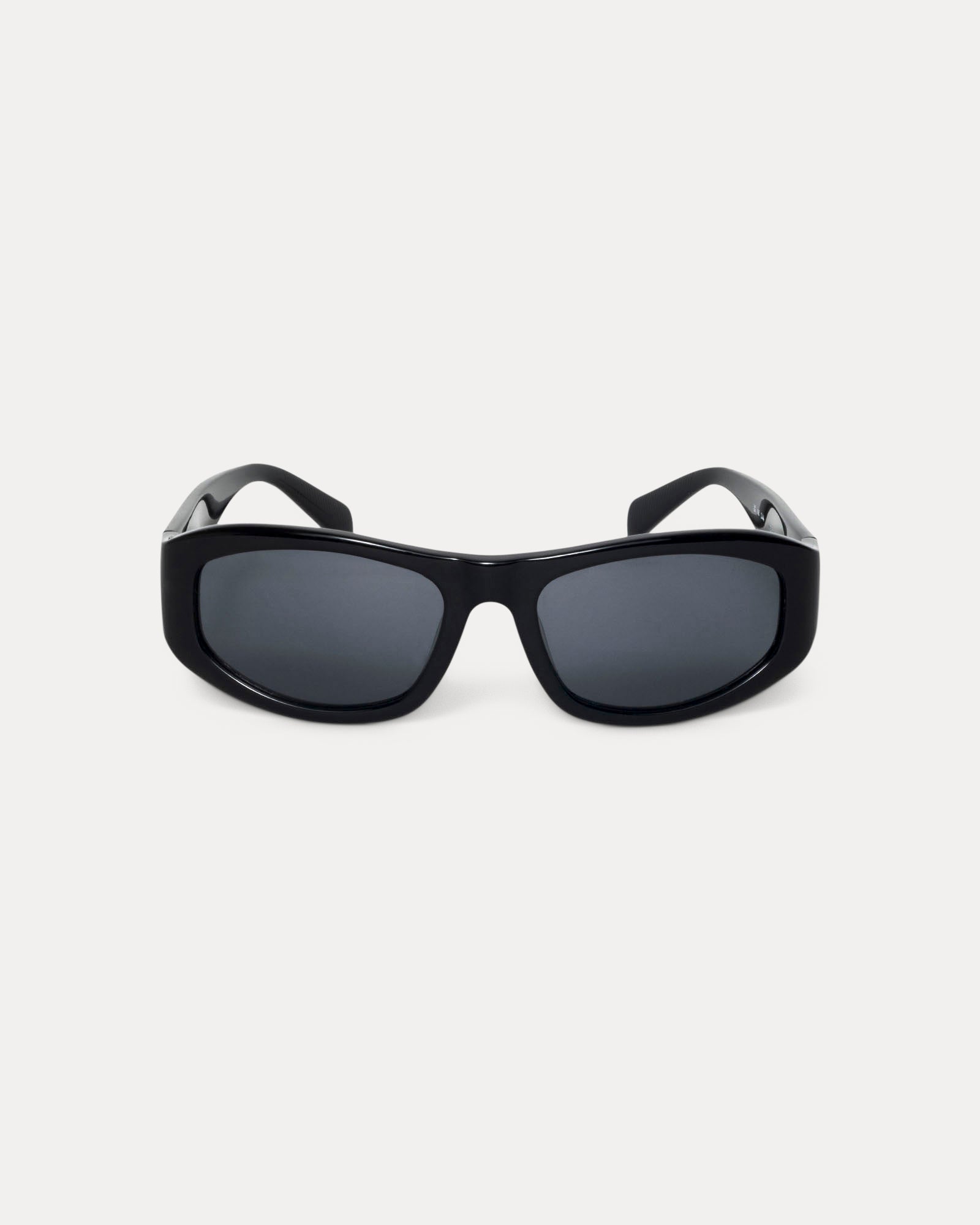Landon Sunglasses Accessories In Black/black Lens