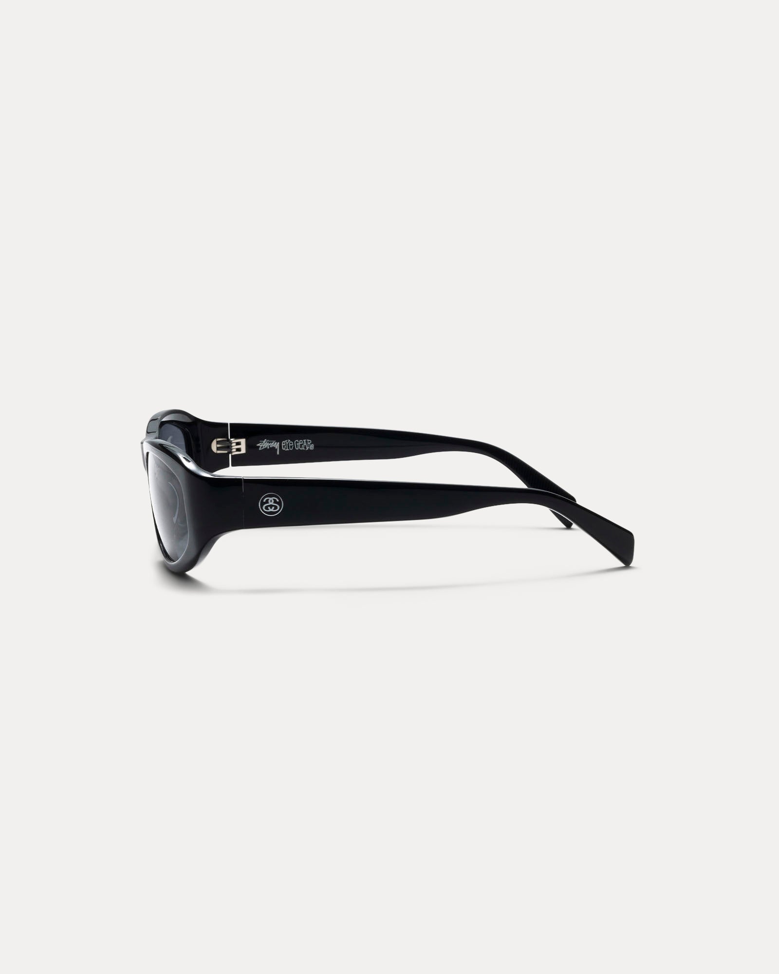 Landon Sunglasses Accessories In Black/black Lens