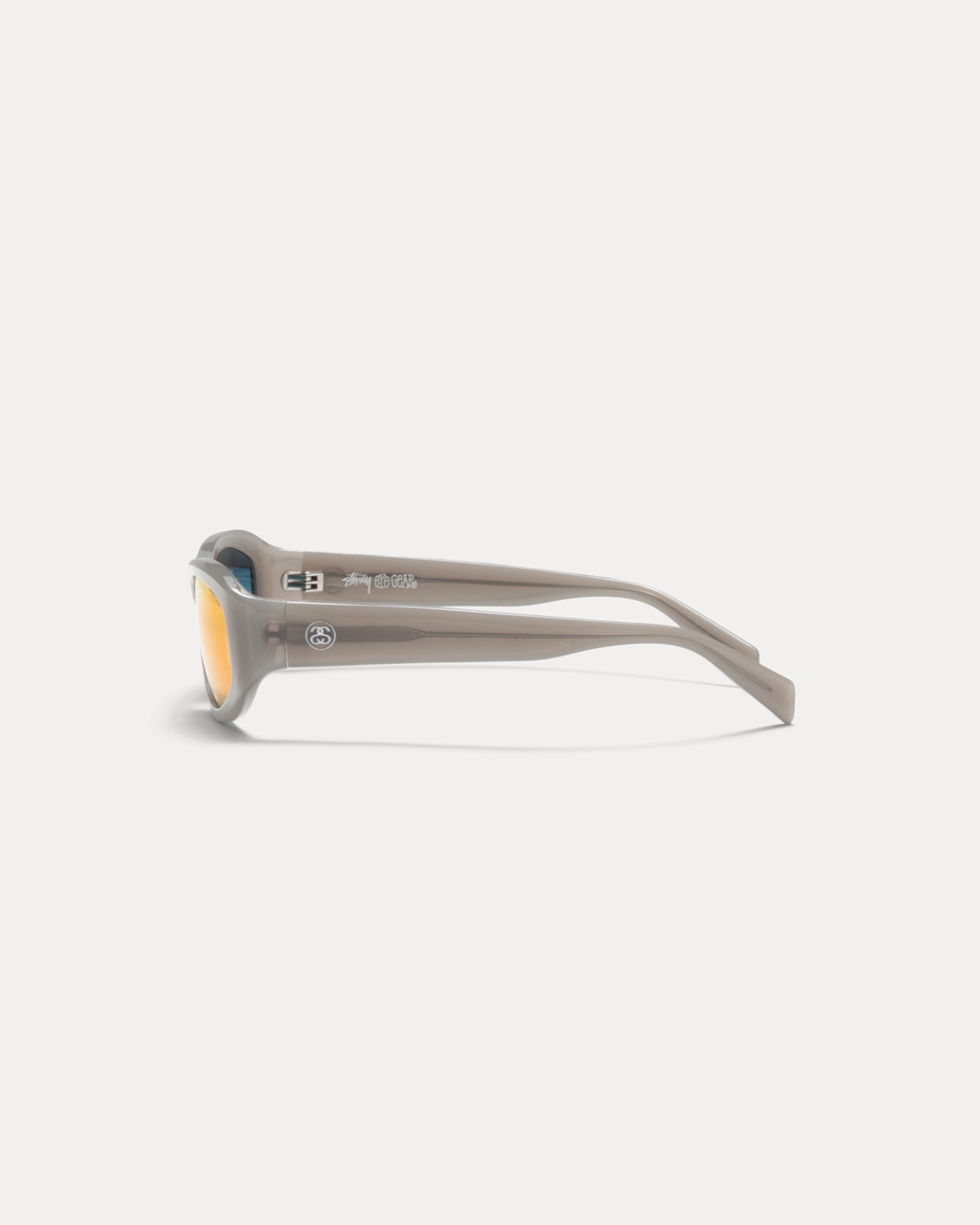 Landon Sunglasses Accessories In Grey/silver Flare