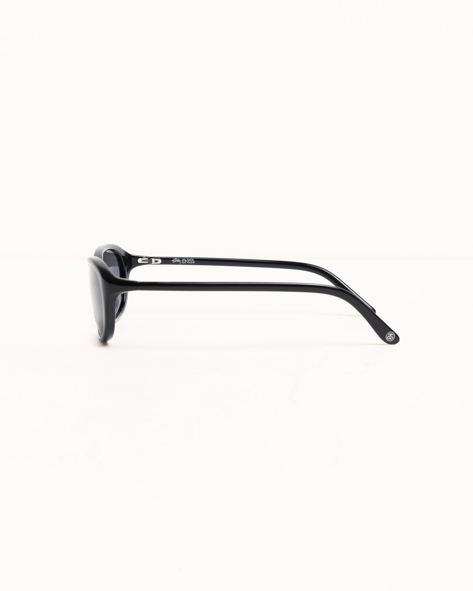 Eli Sunglasses – Black/Black Lens | Eyegear | Stüssy Canada
