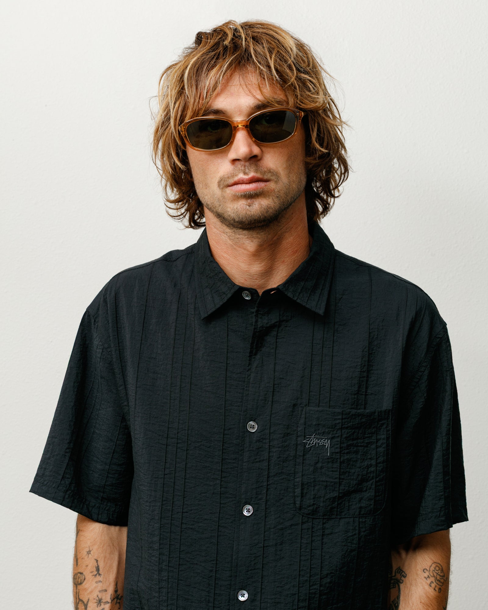 Eli Sunglasses Accessories In Honey/dark Green Lens