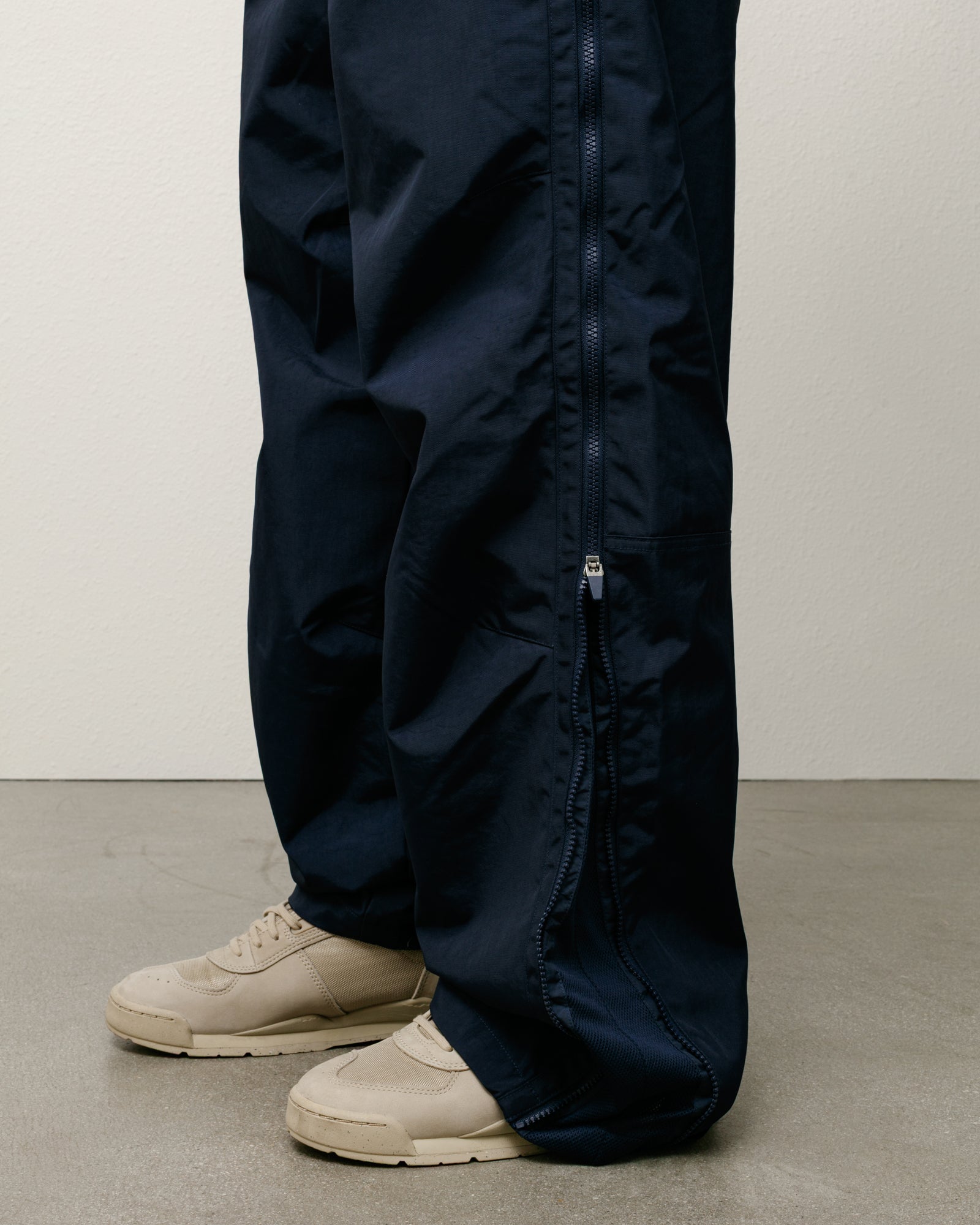 U Nrg Utility Pant Mens Regular In Obsidian