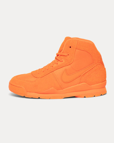 Air Baltoro Sp X Stussy Accessories In Safety Orange